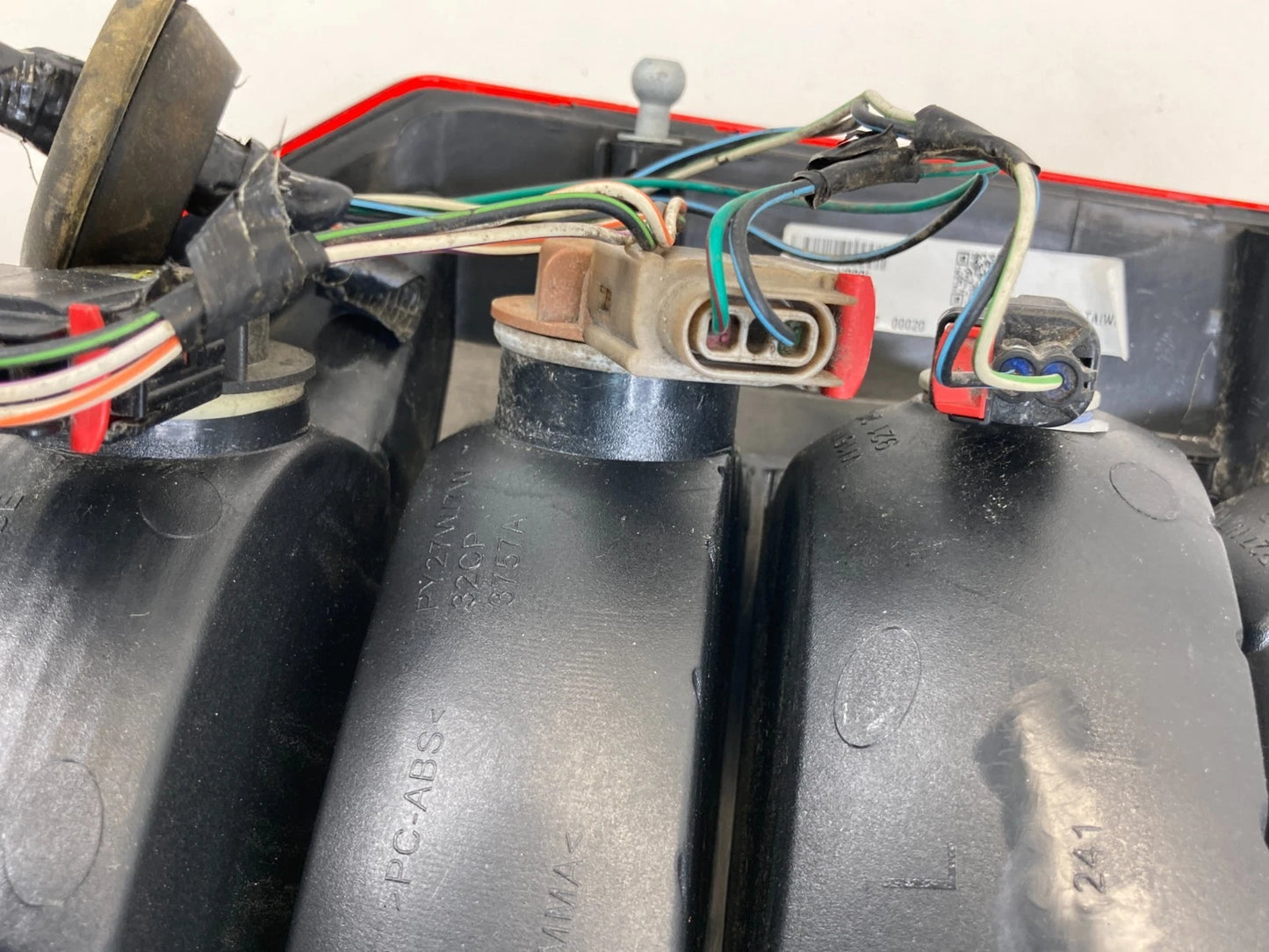 2007 2010 JEEP COMPASS REAR LEFT RR LH DRIVER SIDE TAIL LIGHT TAILLIGHT LAMP OEM