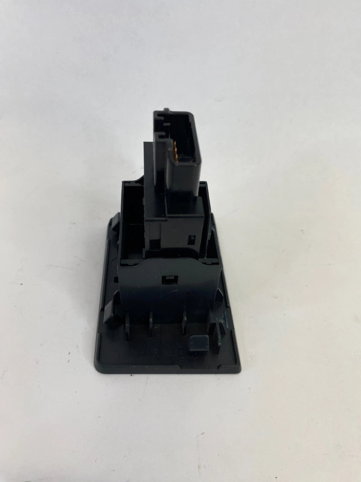 2007-2014 LEXUS IS250 OPENER TRUNK RELASE & FUEL DOOR CONTROL SWITCH ASSY OEM