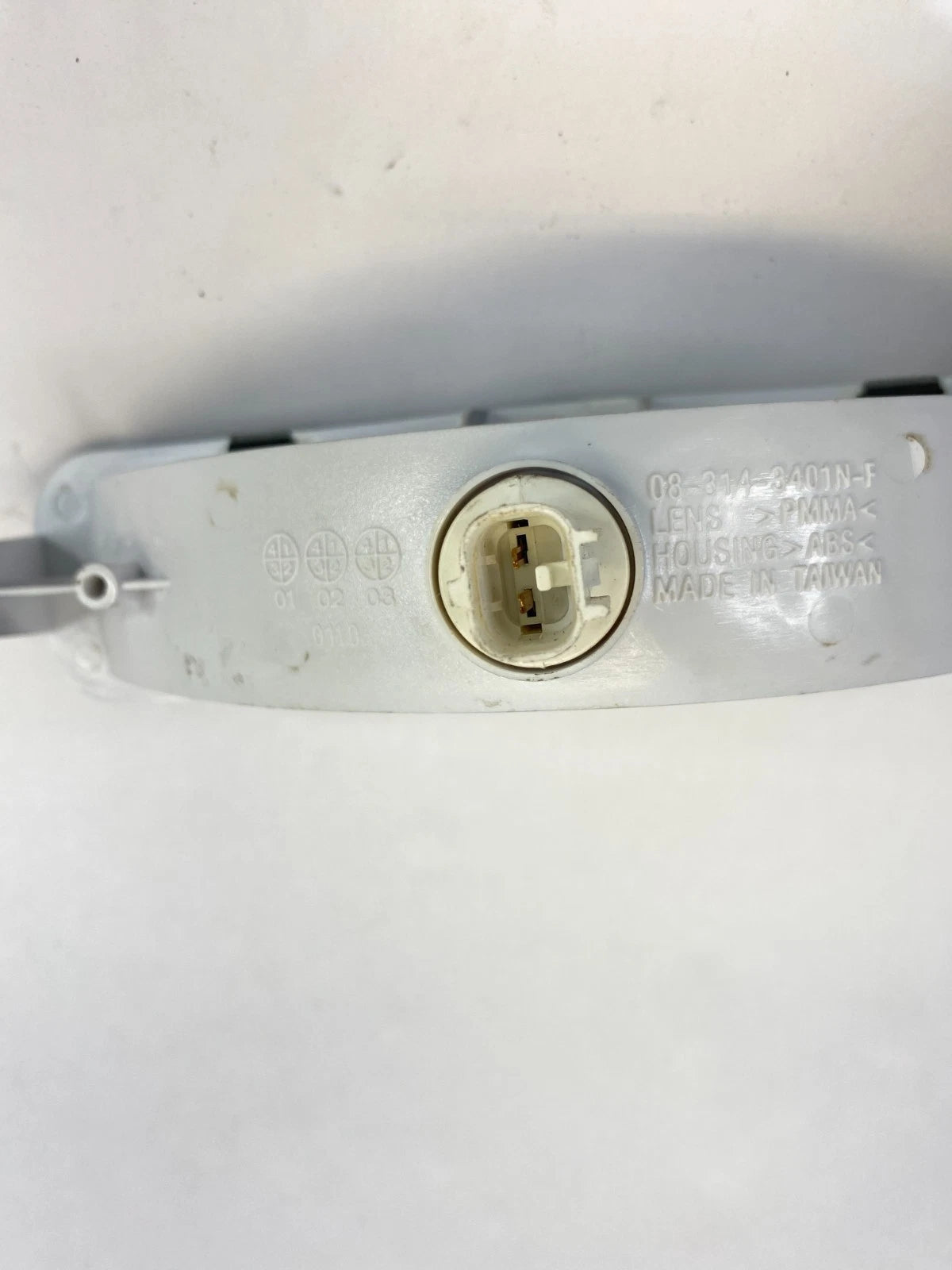 2000-2005 ECLIPSE REAR THIRD BRAKE LIGHT LAMP HIGH MOUNT STOP AFTERMARKET