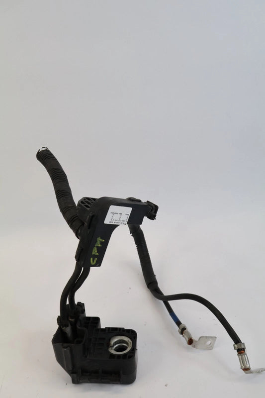 2012-2017 HYUNDAI ACCENT BATTERY POSITIVE CABLE TERMINAL W/ COVER OEM