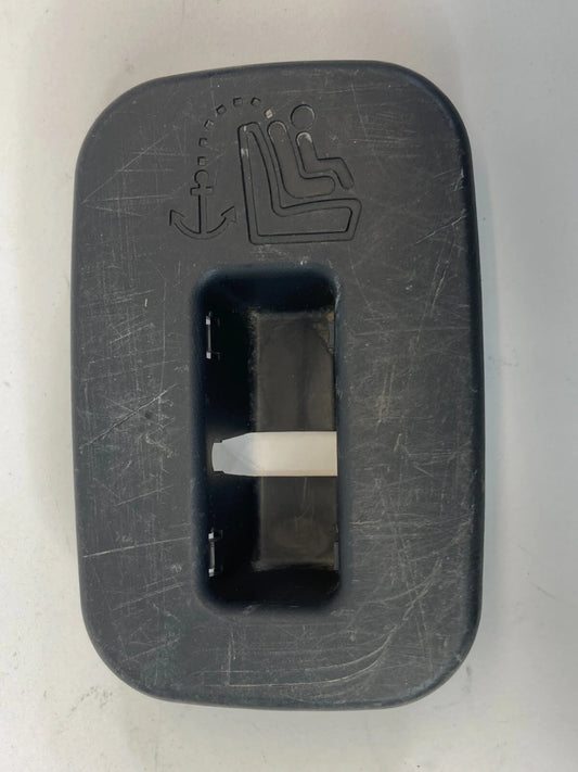 2010 2011 KIA SOUL REAR CHILD SEAT ANCHOR CAP LID TRIM BEZEL 89391-2K020