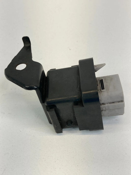 1990-1994 LEXUS LS400 4.0L V8 ABS TRACTION CONTROL RELAY MODULE 89547-50030 OEM