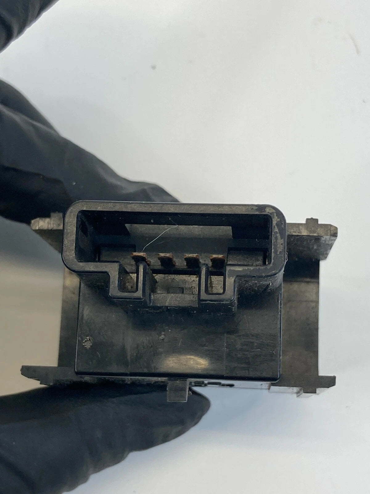 2003-2008 TOYOTA COROLLA EMERGENCY HAZARD SWITCH WARNING LIGHT CONTROL 153736