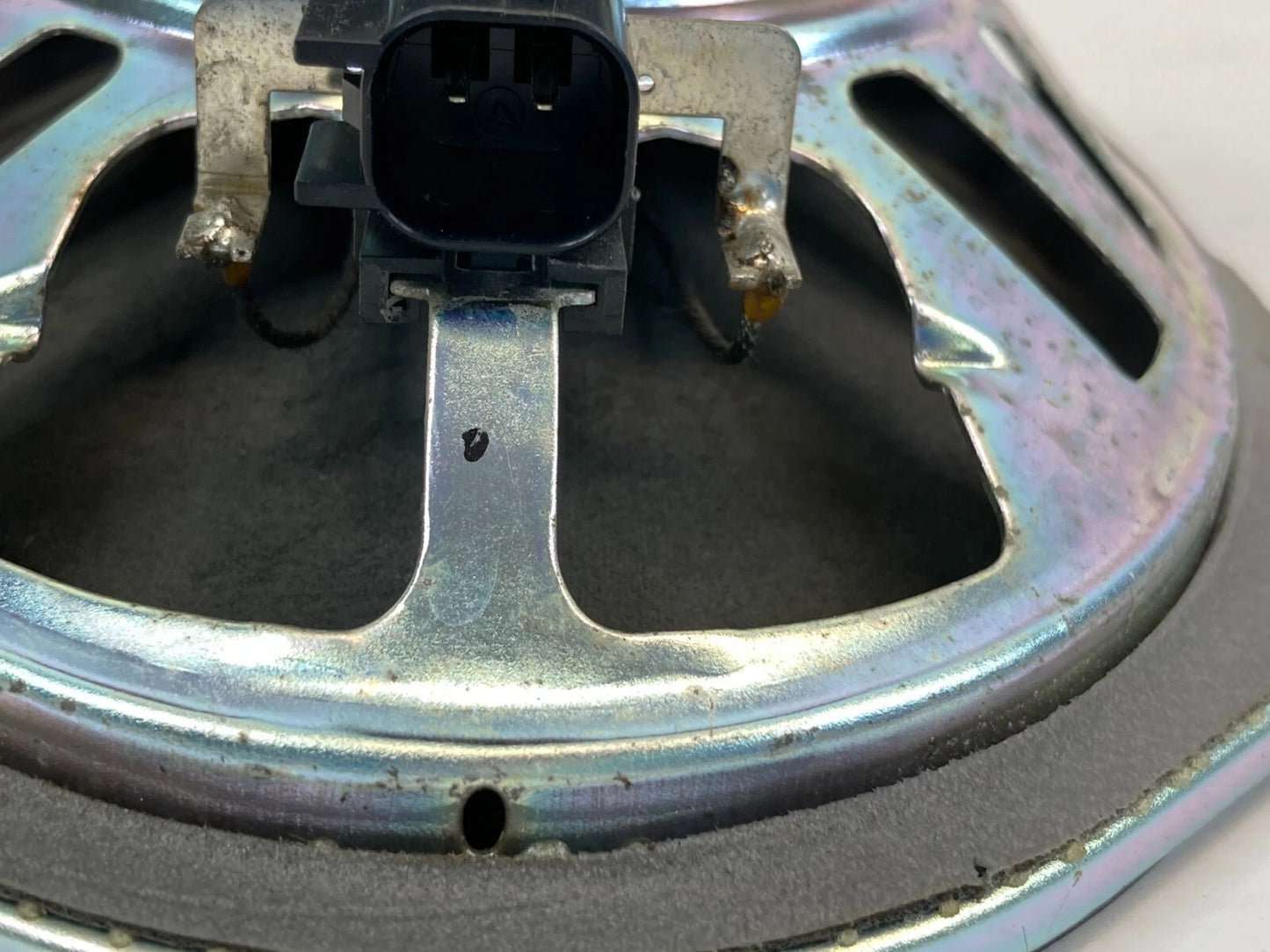 2009-2011 FORD FOCUS SEDAN FRONT RIGHT SIDE DOOR AUDIO SPEAKER 8R3T-18808-BA