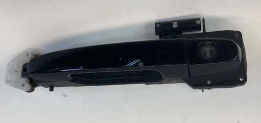2004-2009 TOYOTA PRIUS FRONT LEFT EXTERIOR DOOR HANDLE WITH KEY CYLINDER OEM