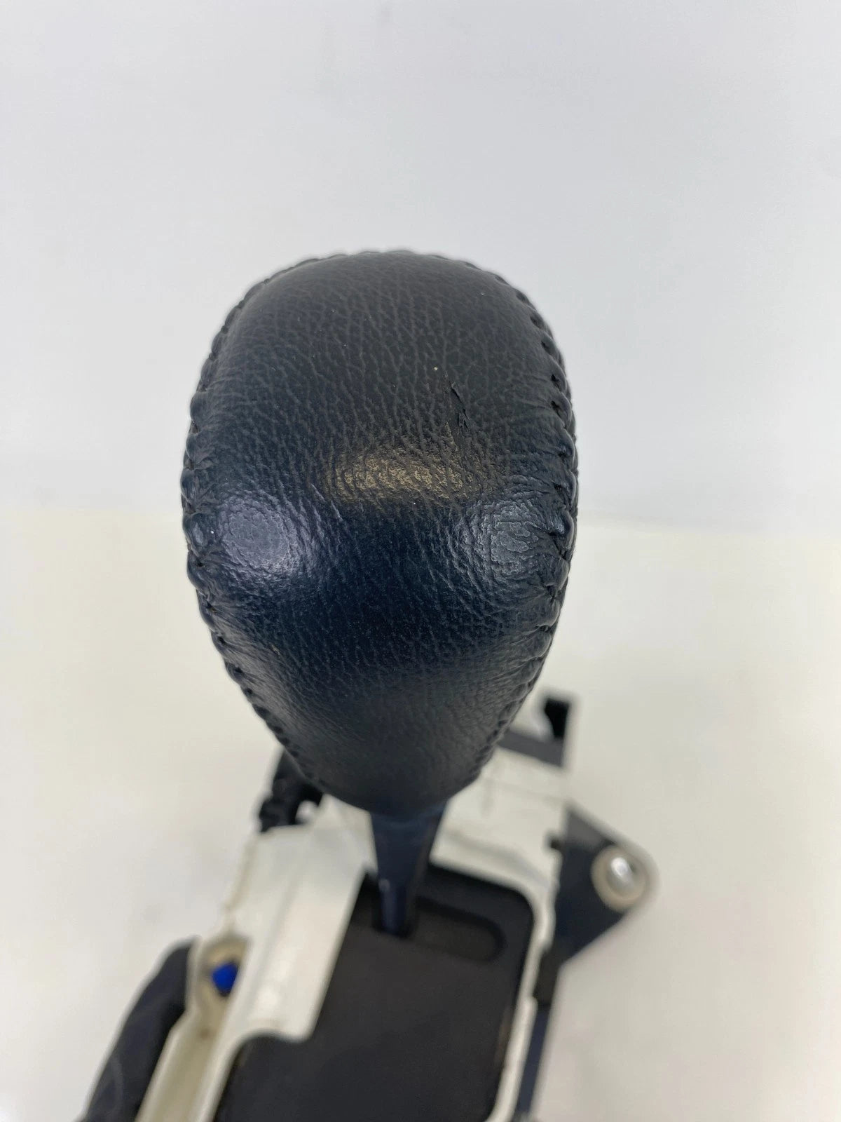 2008-2012 Toyota Avalon Automatic Floor Gear Shifter Lever Handle Assembly OEM