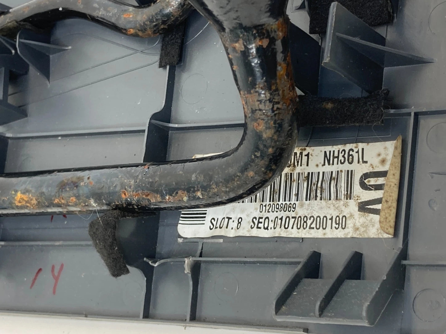 05-10 HONDA ODYSSEY JACK LIFT TOOL KIT TIRE IRON LUG WRENCH WITH PANEL COVER OEM