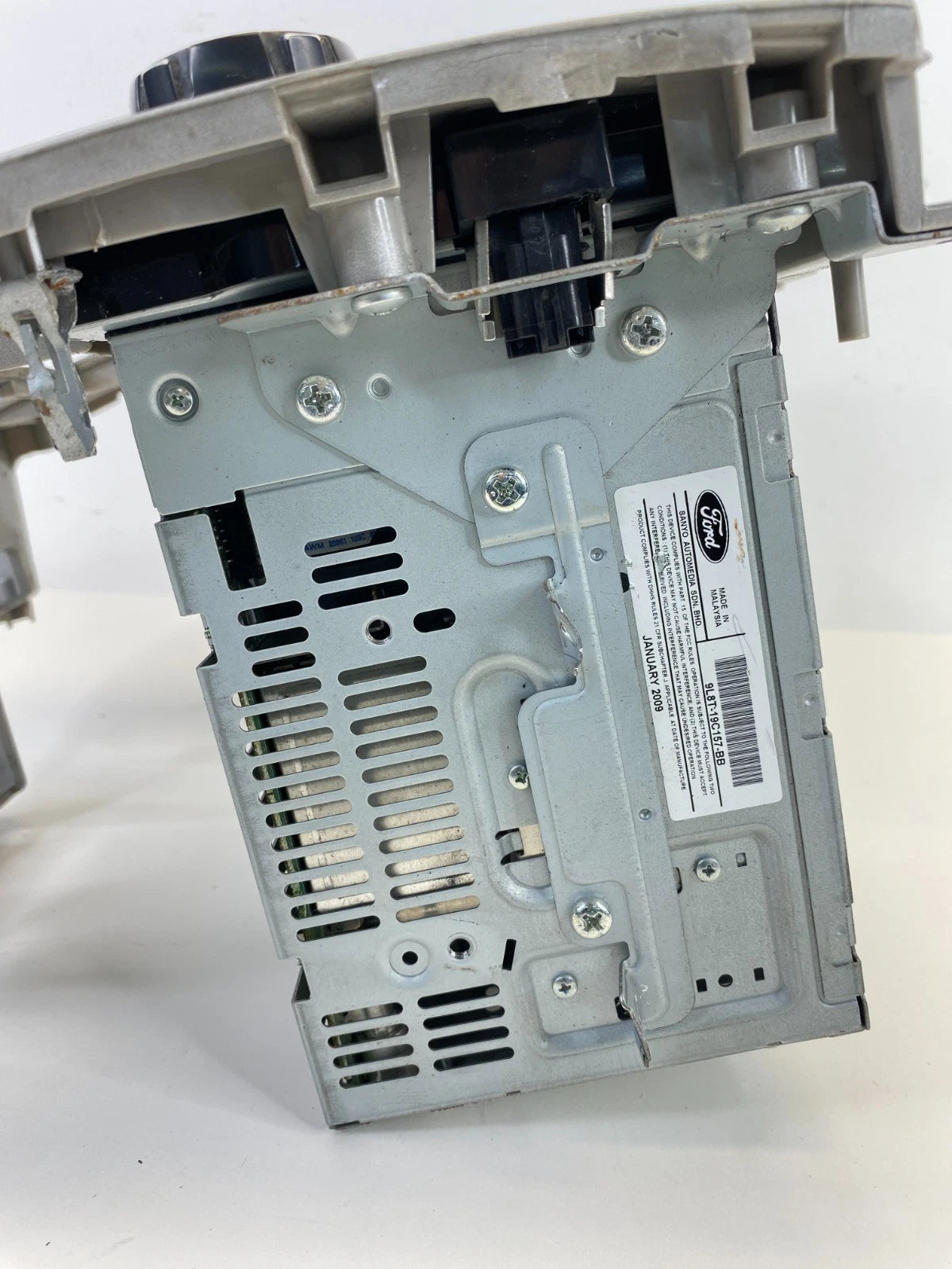 2009-2012 FORD ESCAPE MERCURY RADIO STEREO CD PLAYER CONTROL FACE PANEL PLATE