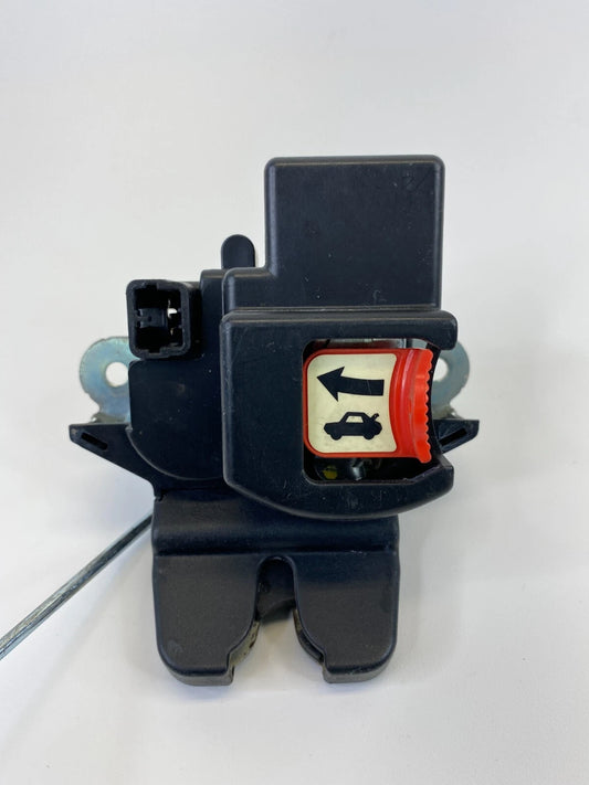 12-17 HYUNDAI ACCENT SEDAN TRUNK LID TAILGATE LOCK LATCH RELEASE ACTUATOR OEM