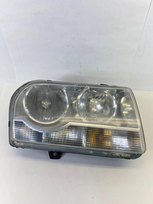 2005-2010 CHRYSLER 300 FRONT RIGHT PASSENGER HEADLIGHT HEADLAMP HALOGEN OEM