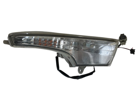 2013-2015 NISSAN ALTIMA BUMPER MOUNTED TURN SIGNAL LIGHT PARK LAMP RIGHT SIDE