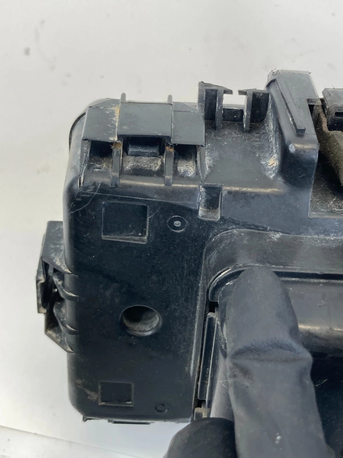 2004 2005 HONDA CIVIC 1.7L COUPE ENGINE COMPARTMENT FUSE RELAY BOX FUSEBOX S5PC9