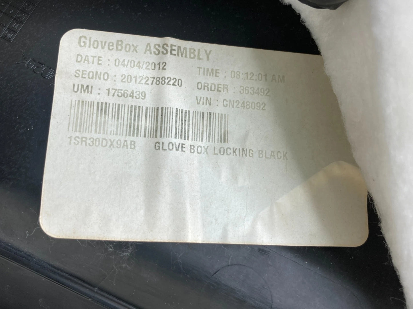 2011-2014 CHRYSLER 200 GLOVE BOX ASSEMBLY STORAGE COMPARTMENT 1SR30DX9AB OEM