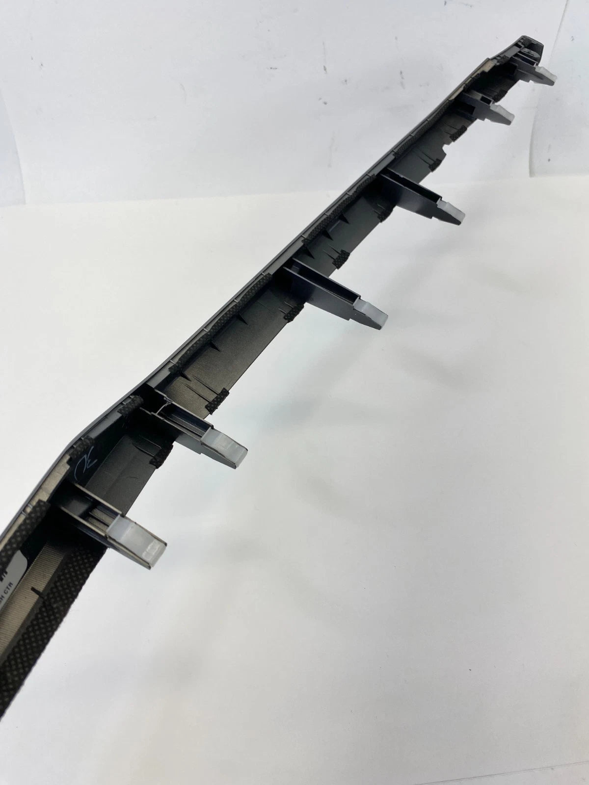 2017 2018 HYUNDAI ELANTRA DASH RIGHT TRIM MOLDING GARNISH COVER 84790-F3000-UN5