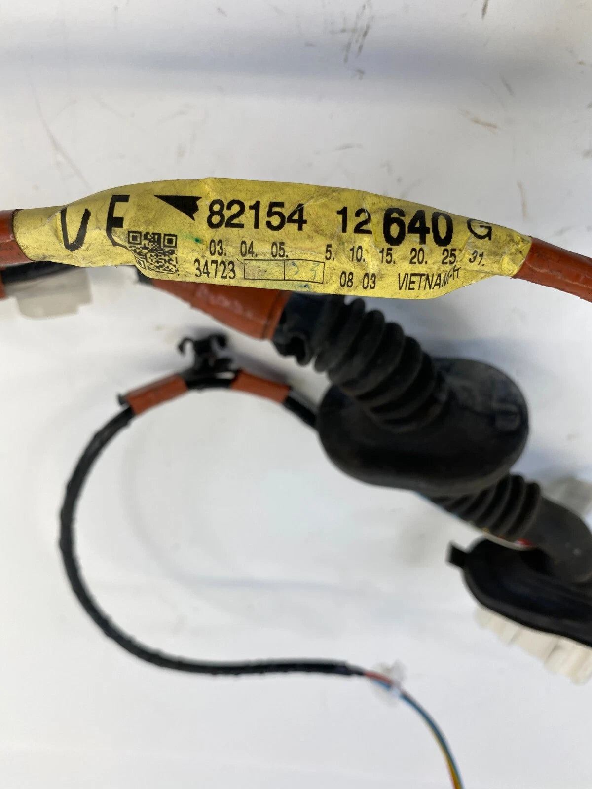 2009-2013 TOYOTA COROLLA REAR LEFT DOOR WIRE WIRING HARNESS CABLE 82154-12640