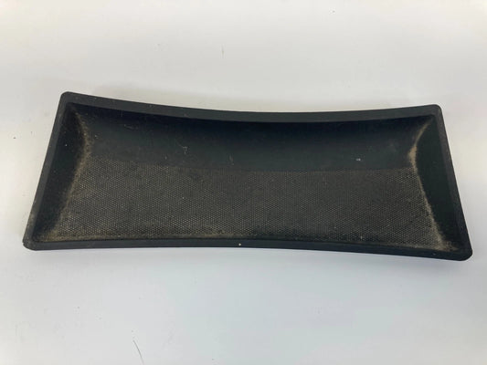 2008 2009 CHYSLER 300 CENTER FLOOR CONSOLE RUBBER MAT COIN TRAY 1FA91DX9AB OEM