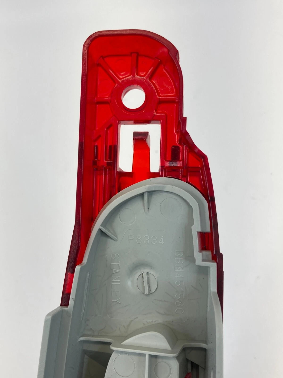 10 11 12 13 MAZDA 3 REAR THIRD 3RD BRAKE STOP LIGHT LAMP MOUNTED ASSY OEM