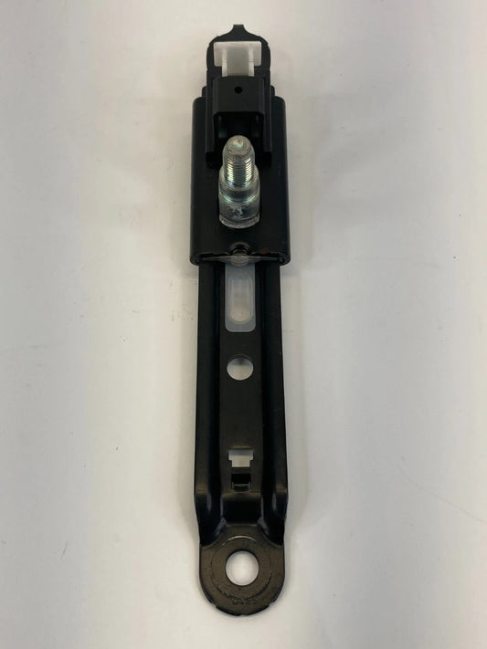 2010-2015 TOYOTA PRIUS FRONT RIGHT PASSENGER SIDE SEAT BELT HEIGHT ADJUSTER OEM