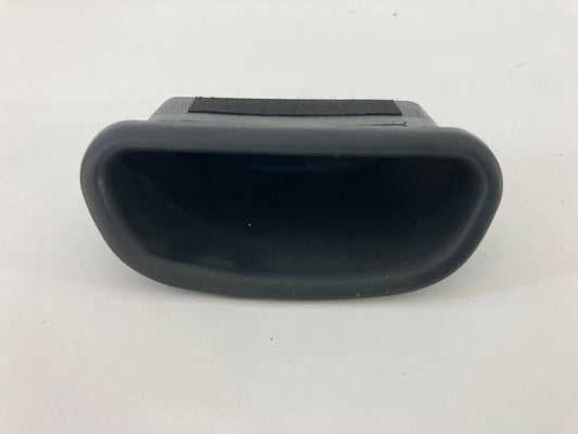 2006 - 2011 HYUNDAI ACCENT TAIL GATE PULL HANDLE COVER ASSEMNBLY 81755-2E000 OEM