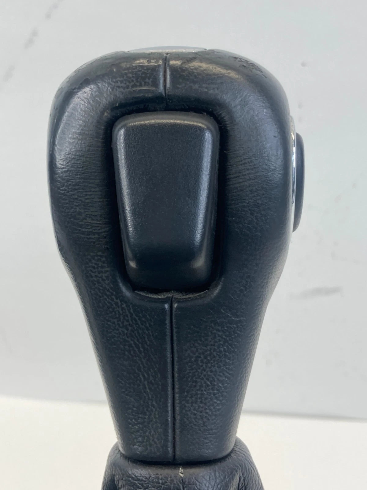 2011-2015 FORD EXPLORER AUTOMATIC FLOOR GEAR SHIFTER LEVER HANDLE ASSEMBLY