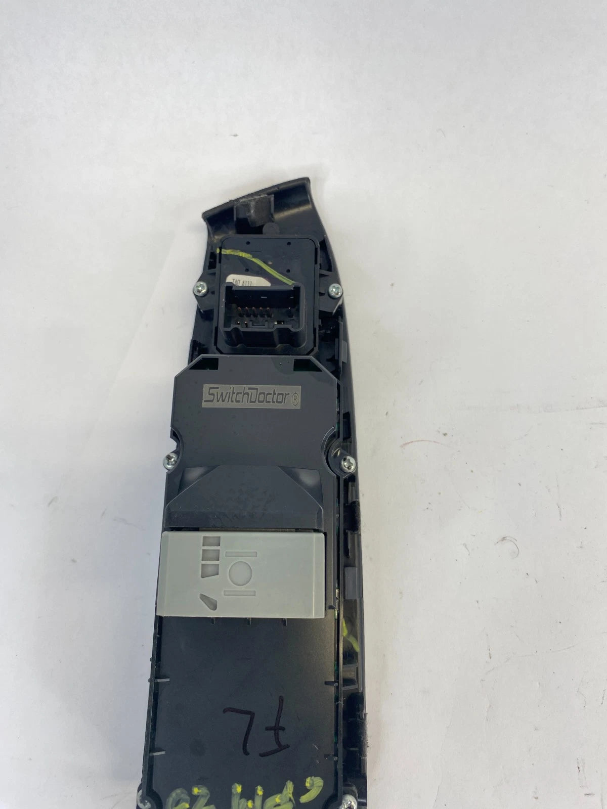 2008-2012 HONDA ACCORD SEDAN FRONT LEFT MASTER WINDOW & LOCK SWITCH W/ BEZEL OEM