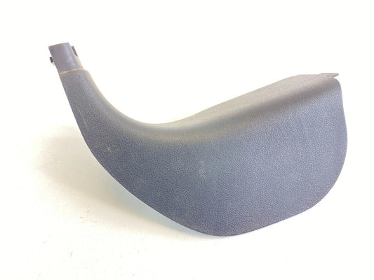 2005 2006 2007 FORD FIVE HUNDRED FRONT LEFT LOWER KICK PLATE PANEL TRIM BEZEL