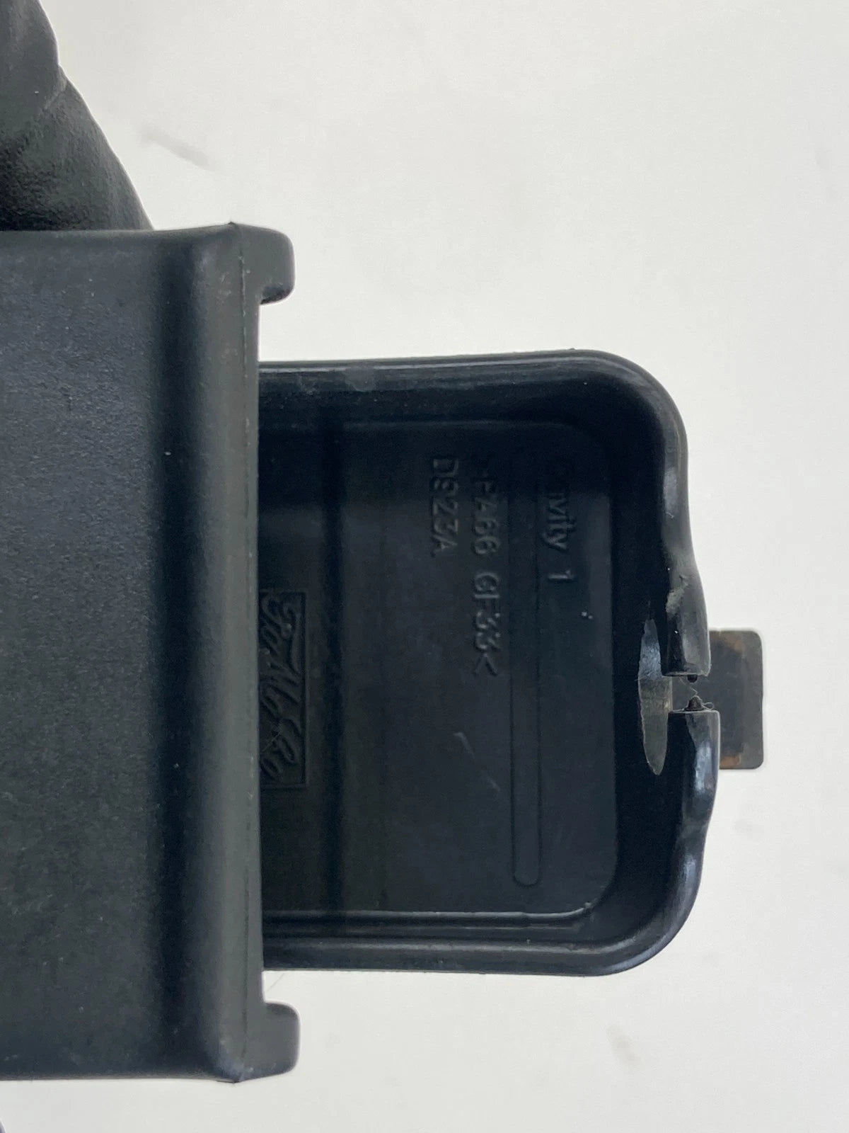 2013-2019 FORD POLICE INTERCEPTOR SEDAN UTILITY HOOD LATCH RELEASE HANDLE LEVER