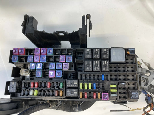2013-2019 FORD TAURUS POLICE SEDAN UNDER HOOD CABIN FUSE RELAY JUNCTION BLOCK