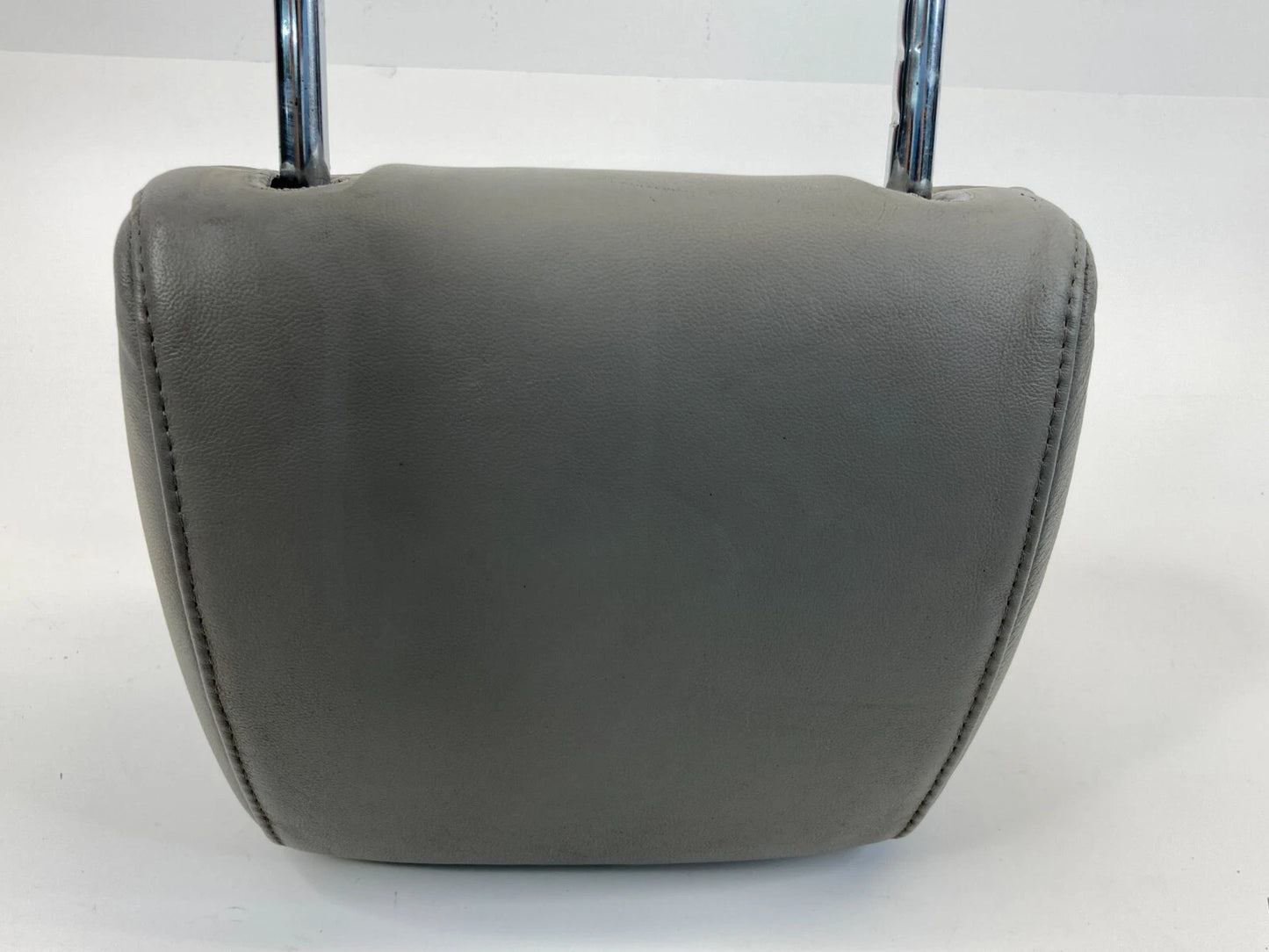 2004-2007 TOYOTA HIGHLANDER FRONT LEFT DRIVER SIDE SEAT HEADREST HEAD REST OEM