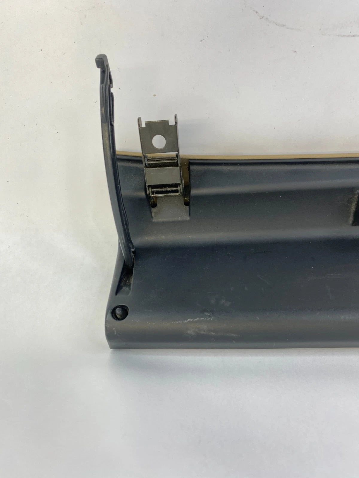 05-10 HONDA ODYSSEY DASH UPPER GLOVE BOX STORAGE BOX DOOR LID COVER PANEL OEM