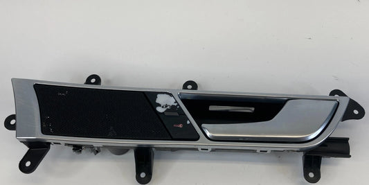 05-11 AUDI A6 QUATTRO FRONT RIGHT SIDE INNER DOOR HANDLE W/TWEETER 4F0837020C