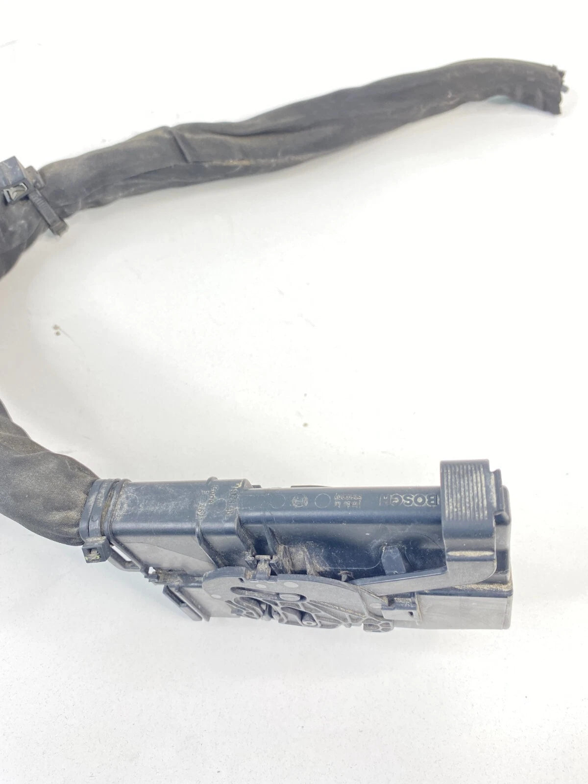 02-09 SAAB 9-5 ABS ANTI-LOCK BRAKE PUMP PLUG CONNECTOR ASSEMBLY OEM 19284014621