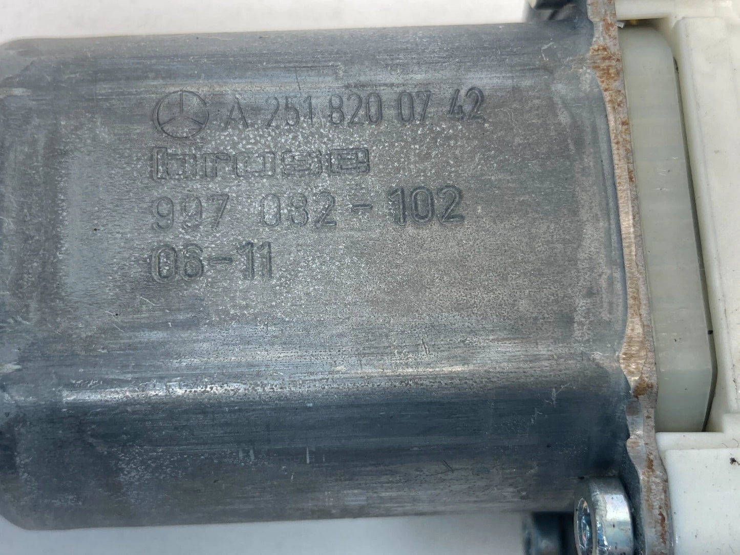 05-15 MERCEDES-BENZ ML350 07-09 ML320 FRONT LEFT DOOR WINDOW MOTOR 2518200742