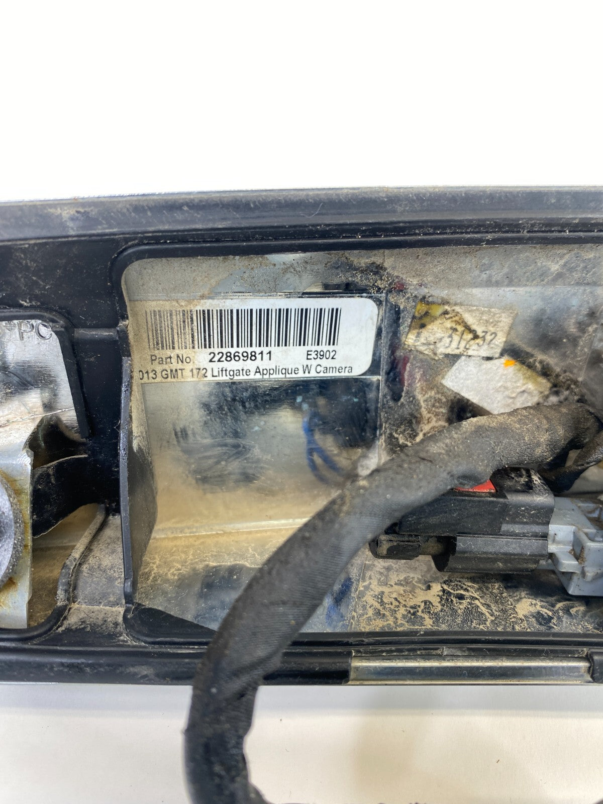 2010-2015 Chevrolet Equinox Liftgate Deck Lid Applique Molding w/Camera 22869811