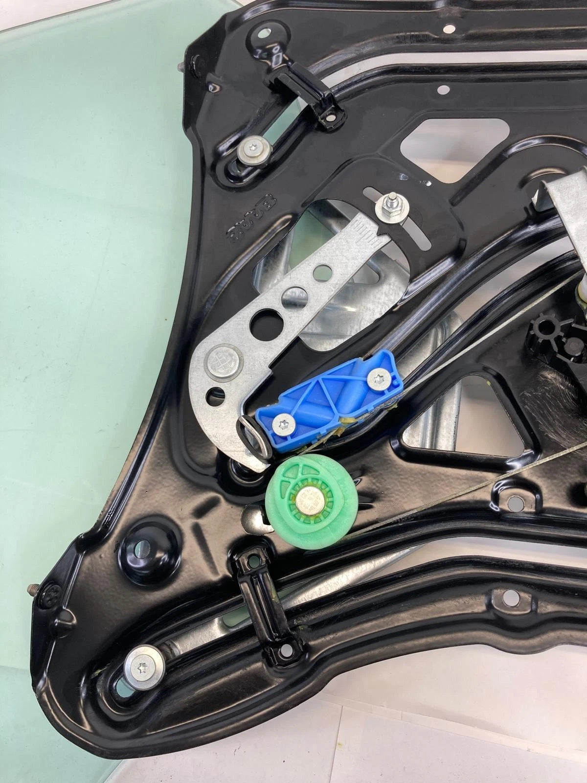 04-11 SAAB 9-3 CONVERTIBLE REAR RIGHT PASSENGER WINDOW REGULATOR GLASS 12830638