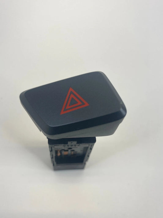 2011-2014 HYUNDAI SONATA DASH HAZARD EMERGENCY WARNING CONTROL SWITCH 202009278