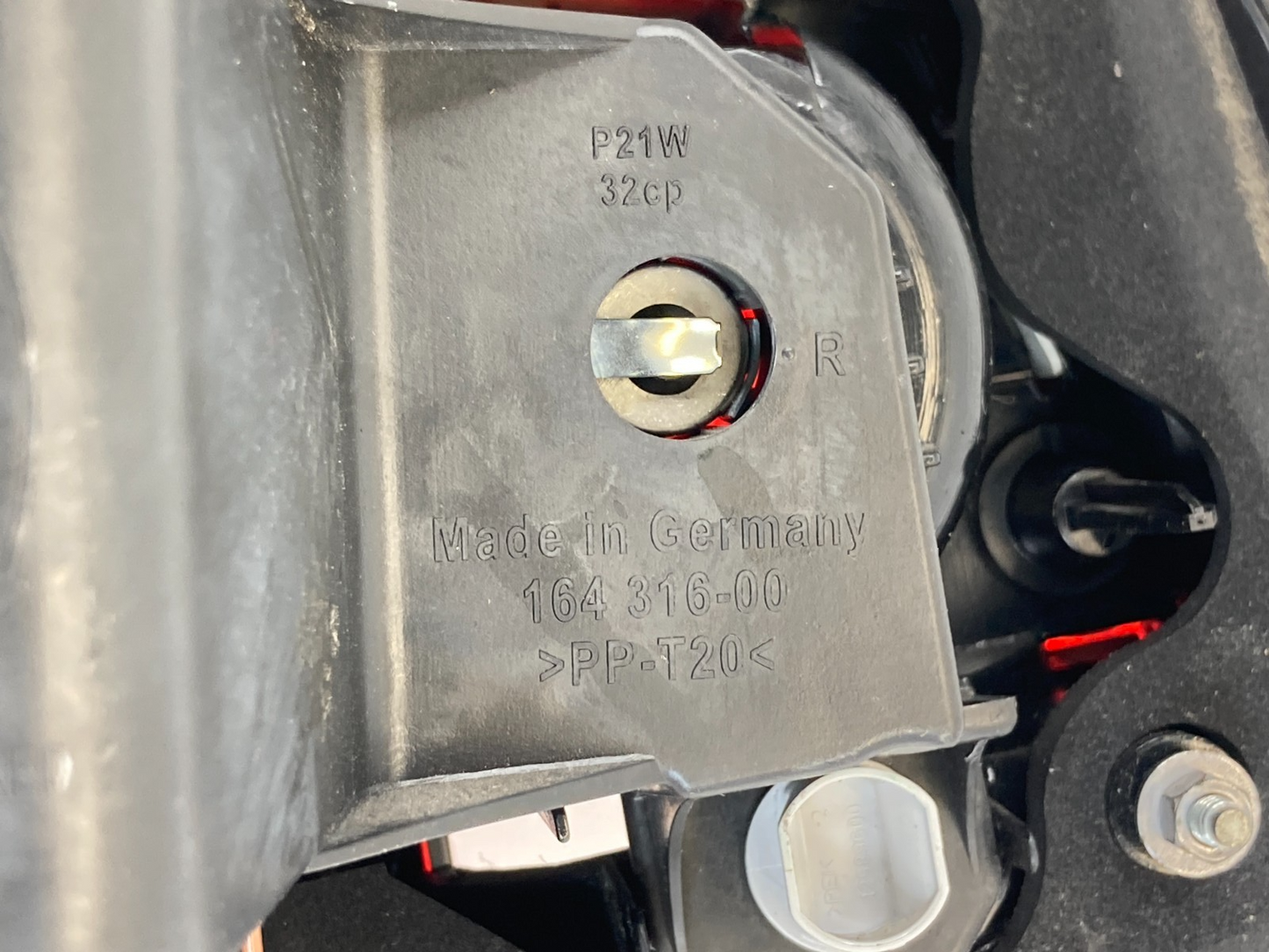 2009 2010 BMW 535i xDrive Sedan Right Passenger Taillight Tail Lamp 63217361882