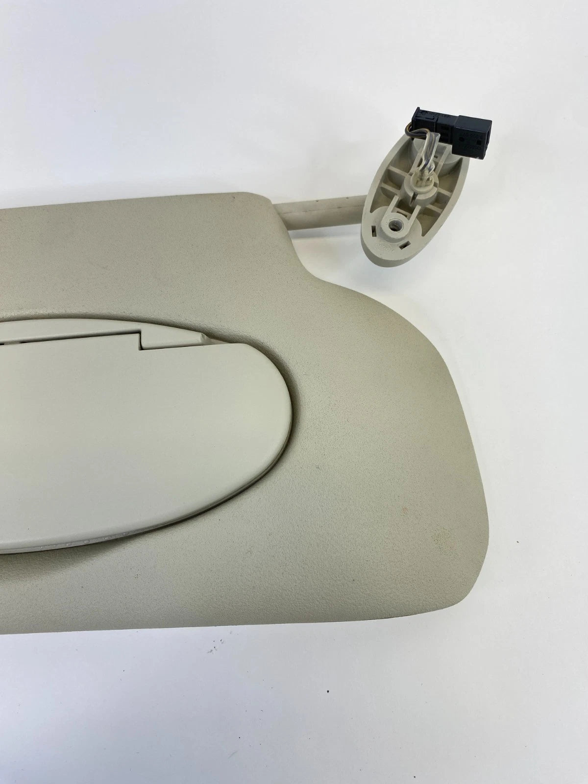 2011-2014 MINI COOPER FRONT RIGHT SUNVISOR SUN VISOR SHADE ILLUMINATED BEIGE OEM