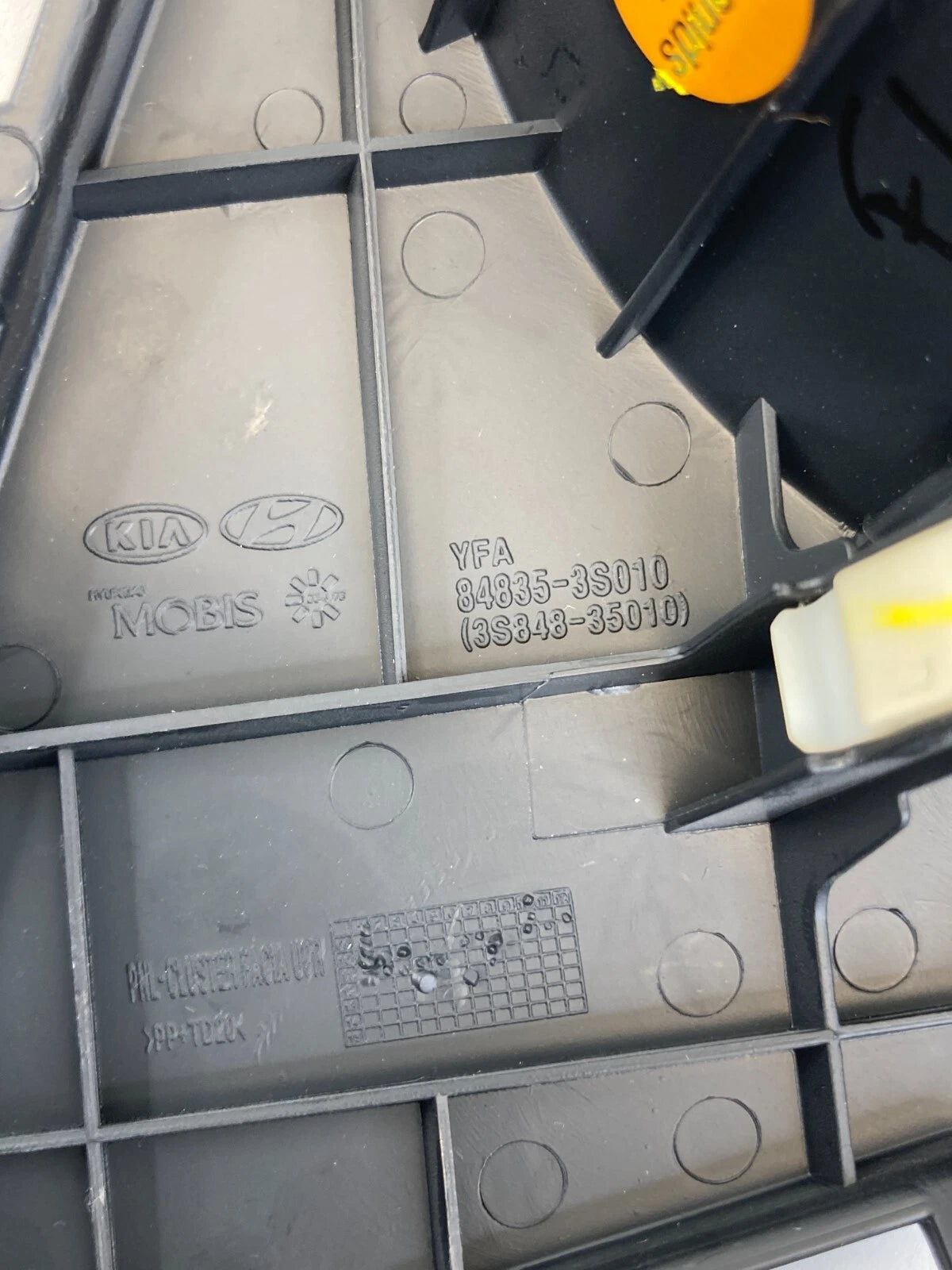 11 12 13 14 HYUNDAI SONATA DASH RIGHT PANEL TRIM COVER BEZEL 84835-3S010 OEM