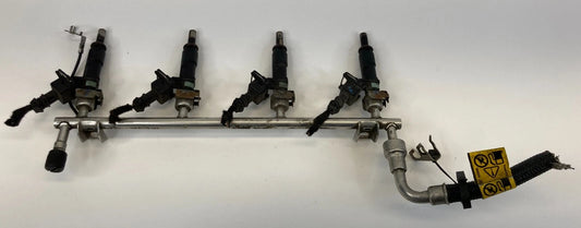 11-15 CHEVY CRUZE 12-18 SONIC 1.8L ENGINE FUEL INJECTION RAIL W/ INJECTORS OEM