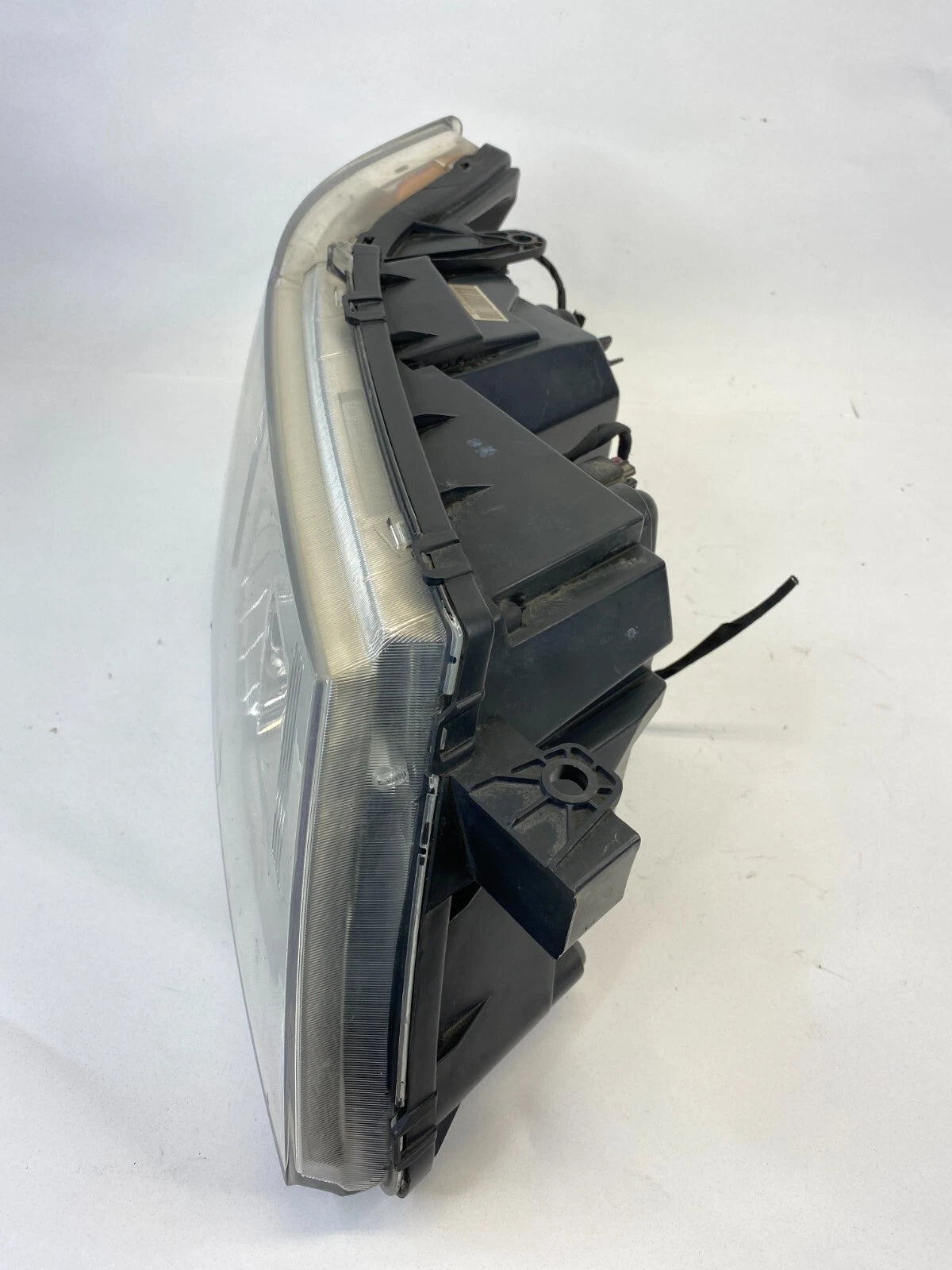 2009-2020 DODGE JOURNEY PASSENGER RIGHT HEADLIGHT HALOGEN OEM 05116288AB