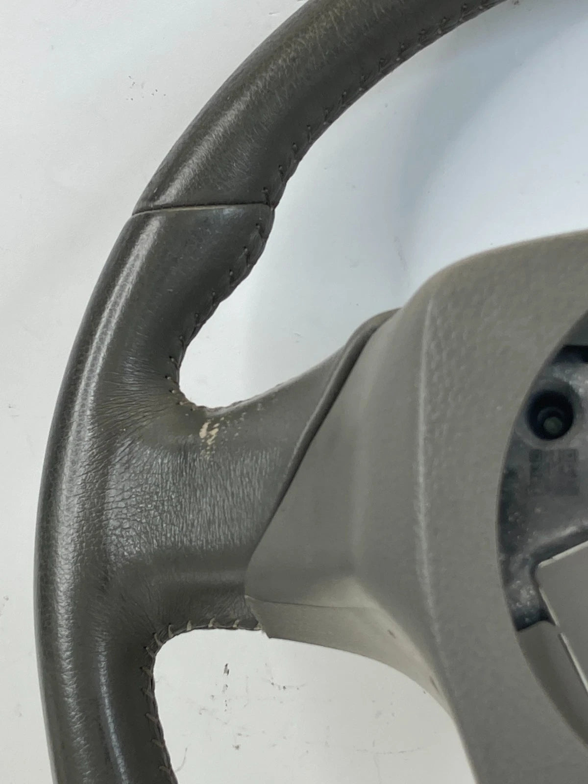 2003 2004 INFINITI G35 SEDAN STEERING WHEEL W/ CRUISE & AUDIO SWITCH LEATHER