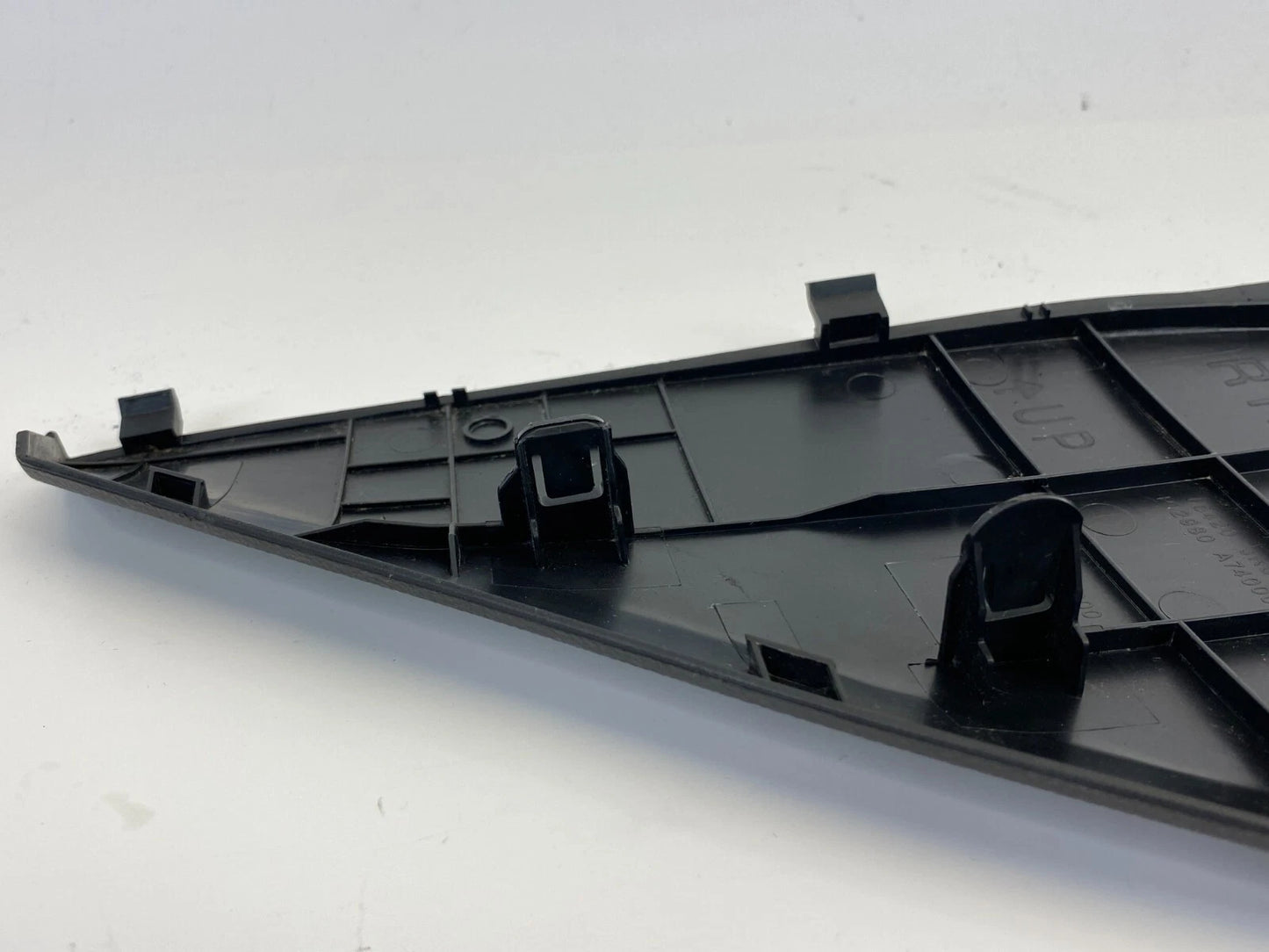 2007 2008 INFINITI G35 SEDAN FRONT RIGH SIDE DASH END CAP COVER TRIM 68420-JK00A