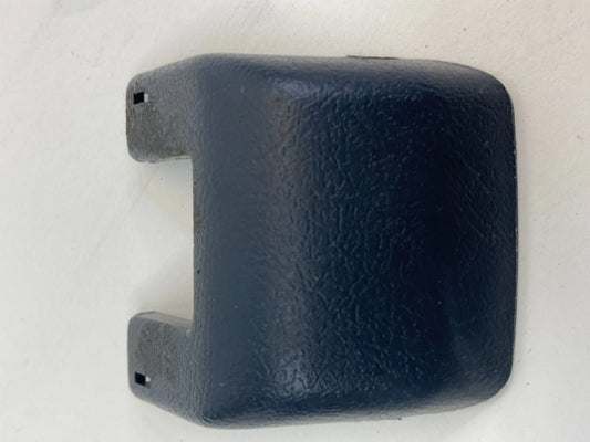 98-02 HONDA ACCORD SEDAN FRONT RIGHT SEAT OUTER TRACK END COVER 81195SM4J000 OEM