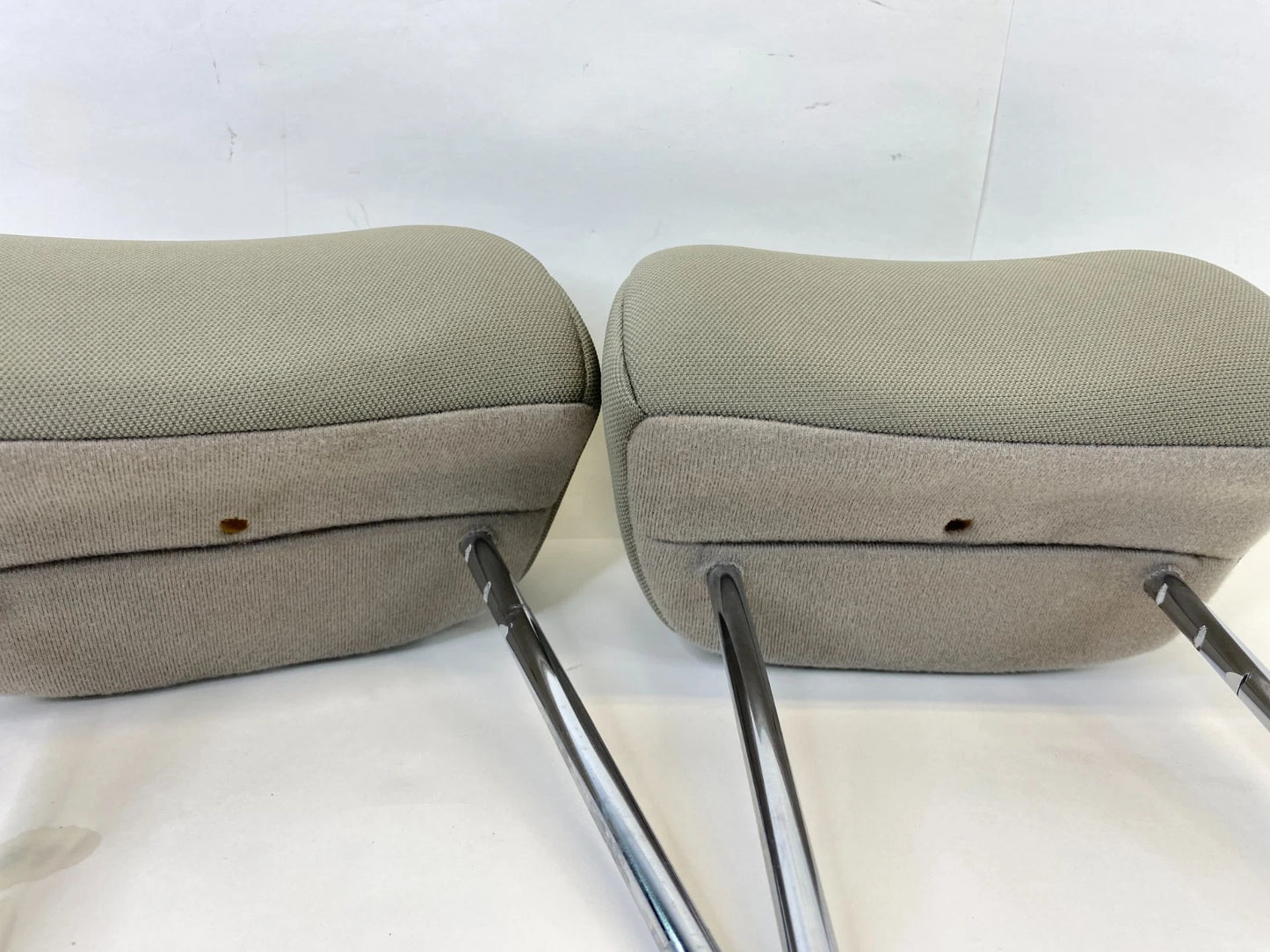 2016 KIA RIO SEDAN REAR LEFT & RIGHT SEAT HEADREST HEAD REST SET PAIR OEM