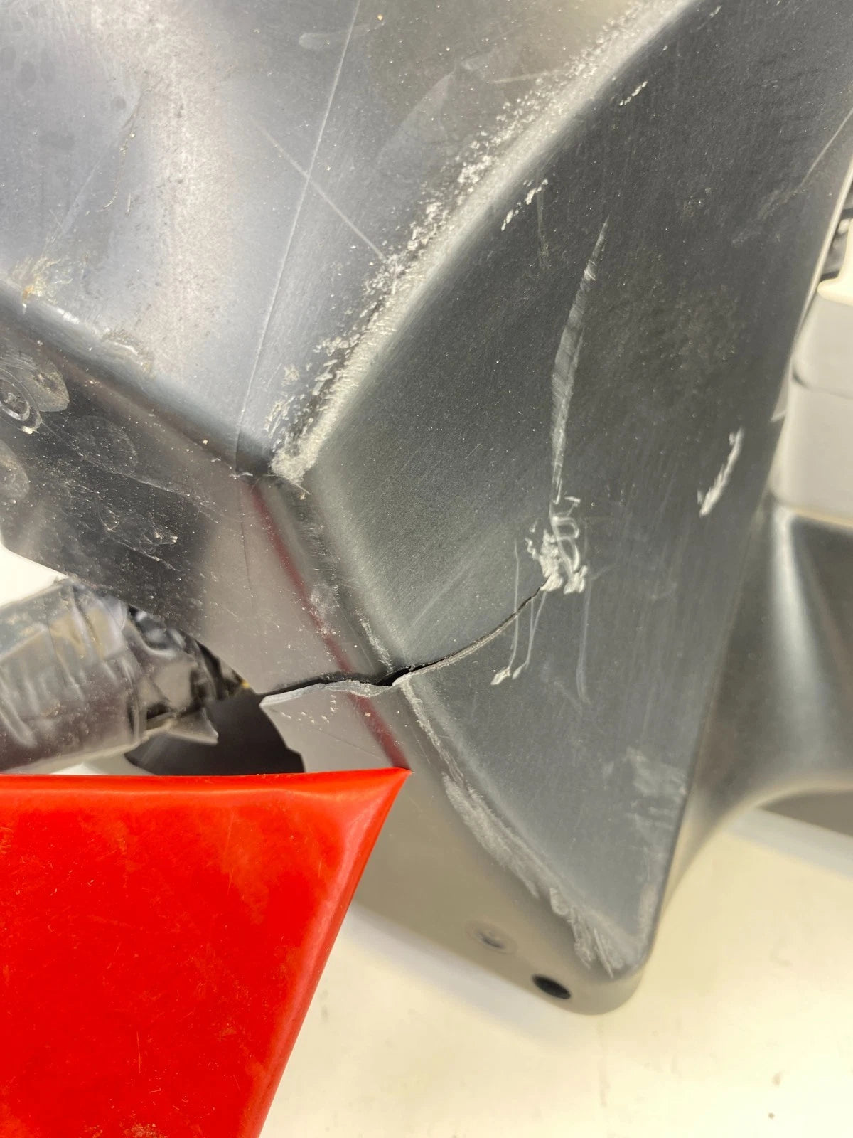 2009 JAGUAR XF 4.2L ENGINE COMPARTMENT FUSEBOX FUSE BOX RELAY 8X2T-14290-FD OEM