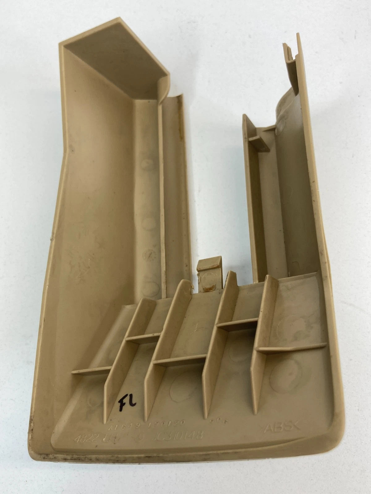 06-11 MERCEDES-BENZ ML350 07-12 GL450 REAR LEFT SEAT TRACK END COVER A1649190120