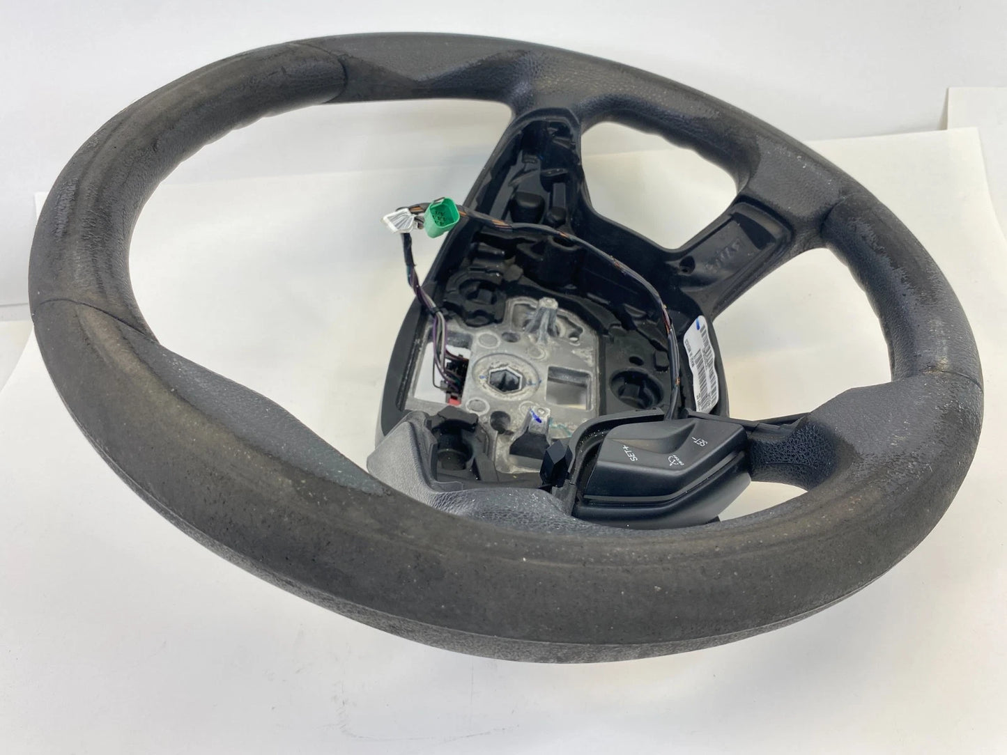 2013-2016 Ford Escape Steering Wheel w/ Cruise Control Switch OEM