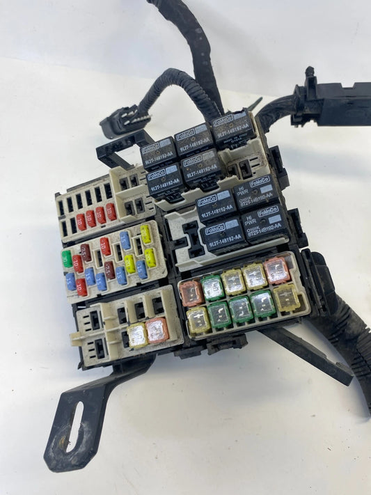 2014-2019 FORD FIESTA 1.6L AT FWD ENGINE FUSE BOX RELAY JUNCTION D1BT-14A390-FB