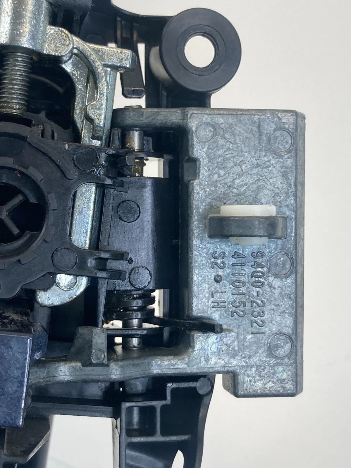 2015-2020 Chevrolet Trax Rear Left Outer Exterior Door Handle 9400-2321 OEM